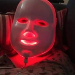 Meet your Posher, Alicia